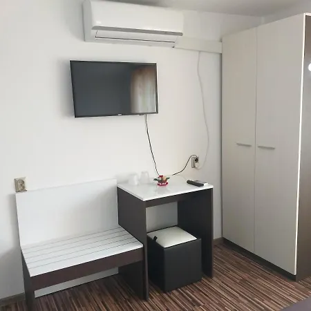 Casa Laur Sulina