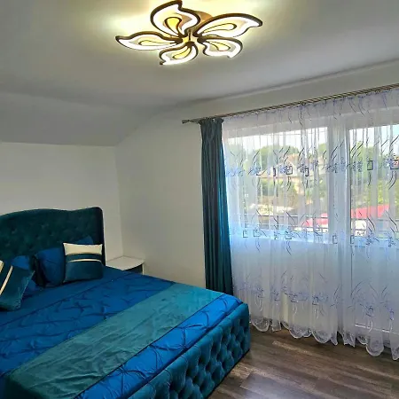 Casa Laur Guest house *